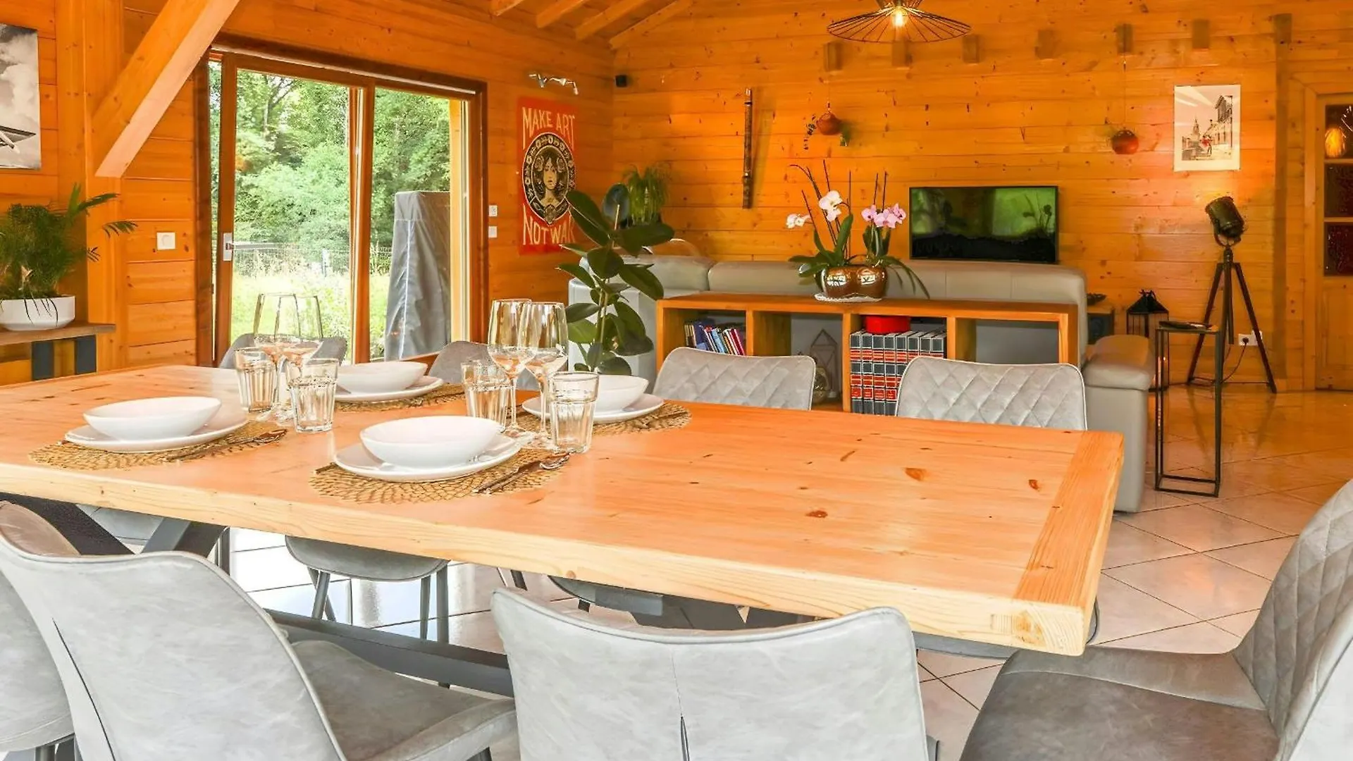 Magnifique Chalet Avec Piscine Et Salle De Sport Peyrieu France
