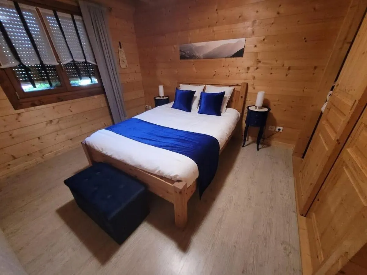 Magnifique Chalet Avec Piscine Et Salle De Sport Peyrieu