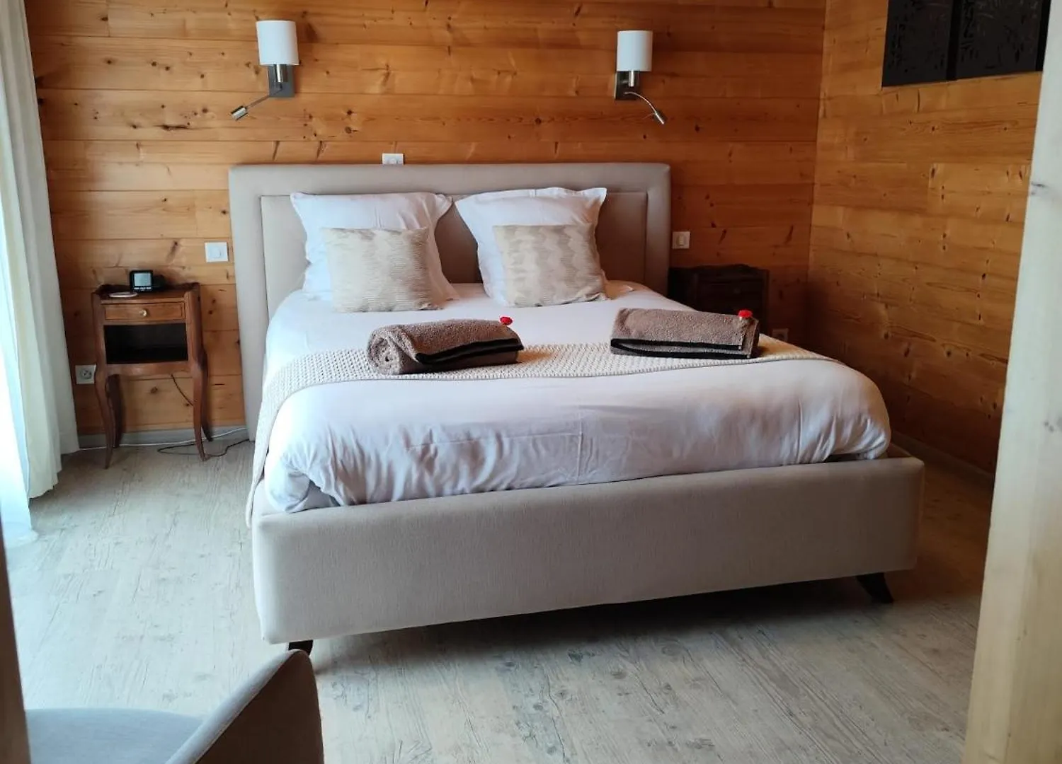 Magnifique Chalet Avec Piscine Et Salle De Sport Peyrieu Villa